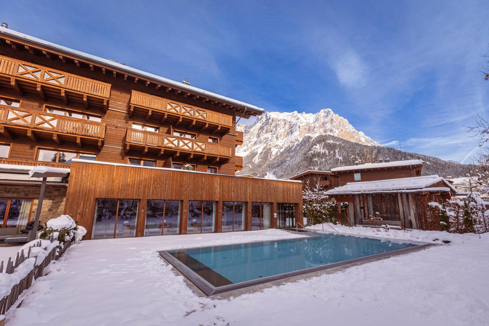 Bergresort Zugspitze Ehrwald By Alps Resorts Bagian luar foto