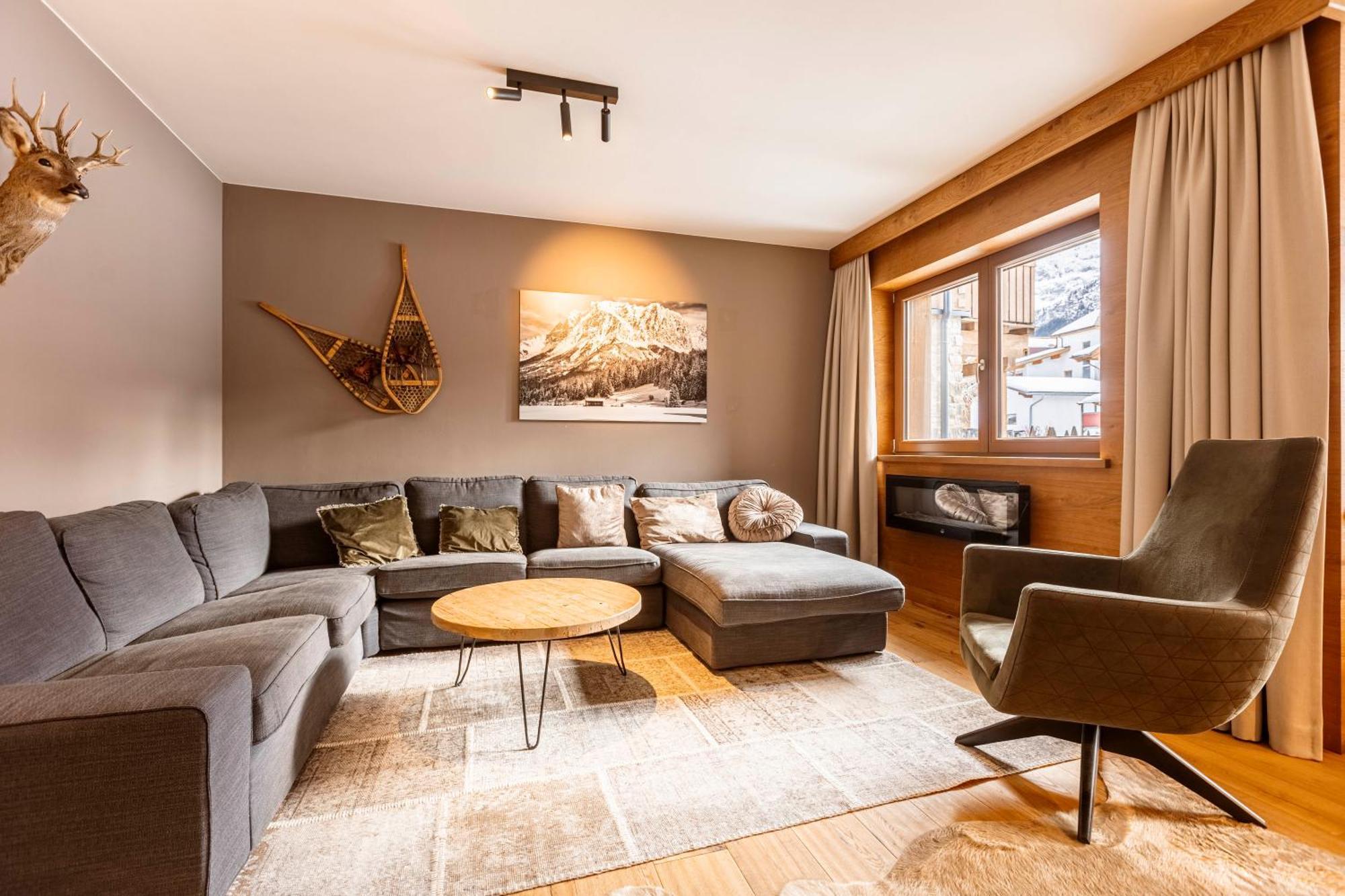 Bergresort Zugspitze Ehrwald By Alps Resorts Bagian luar foto