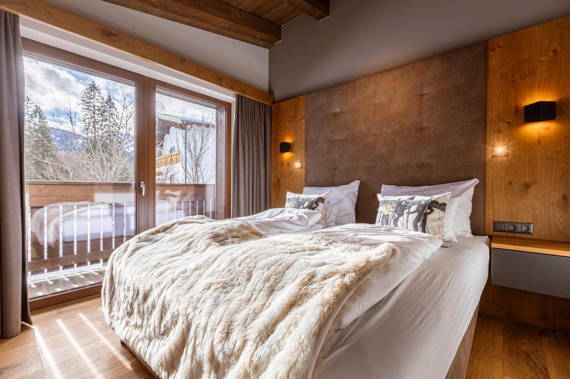 Bergresort Zugspitze Ehrwald By Alps Resorts Bagian luar foto