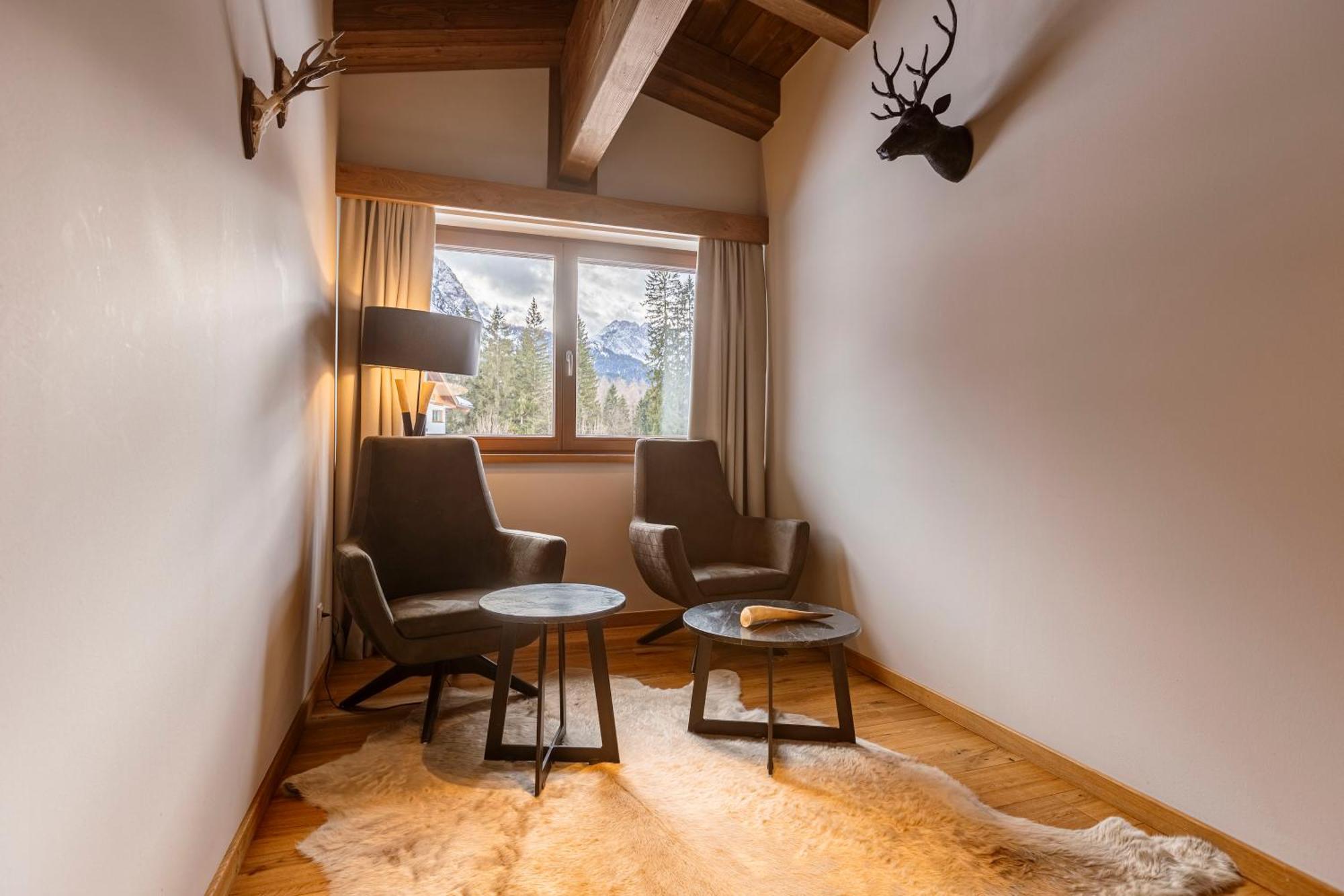 Bergresort Zugspitze Ehrwald By Alps Resorts Bagian luar foto