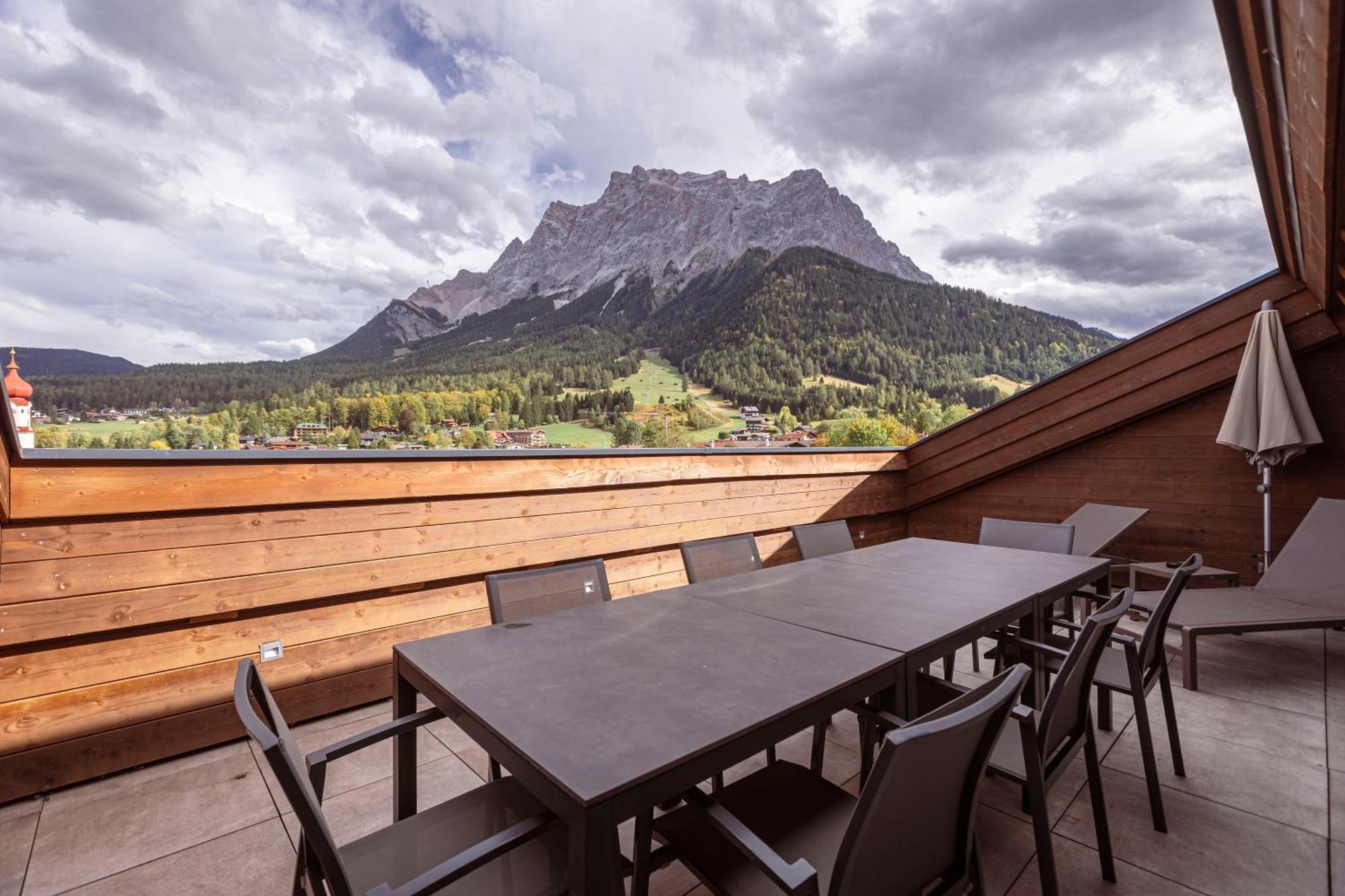 Bergresort Zugspitze Ehrwald By Alps Resorts Bagian luar foto
