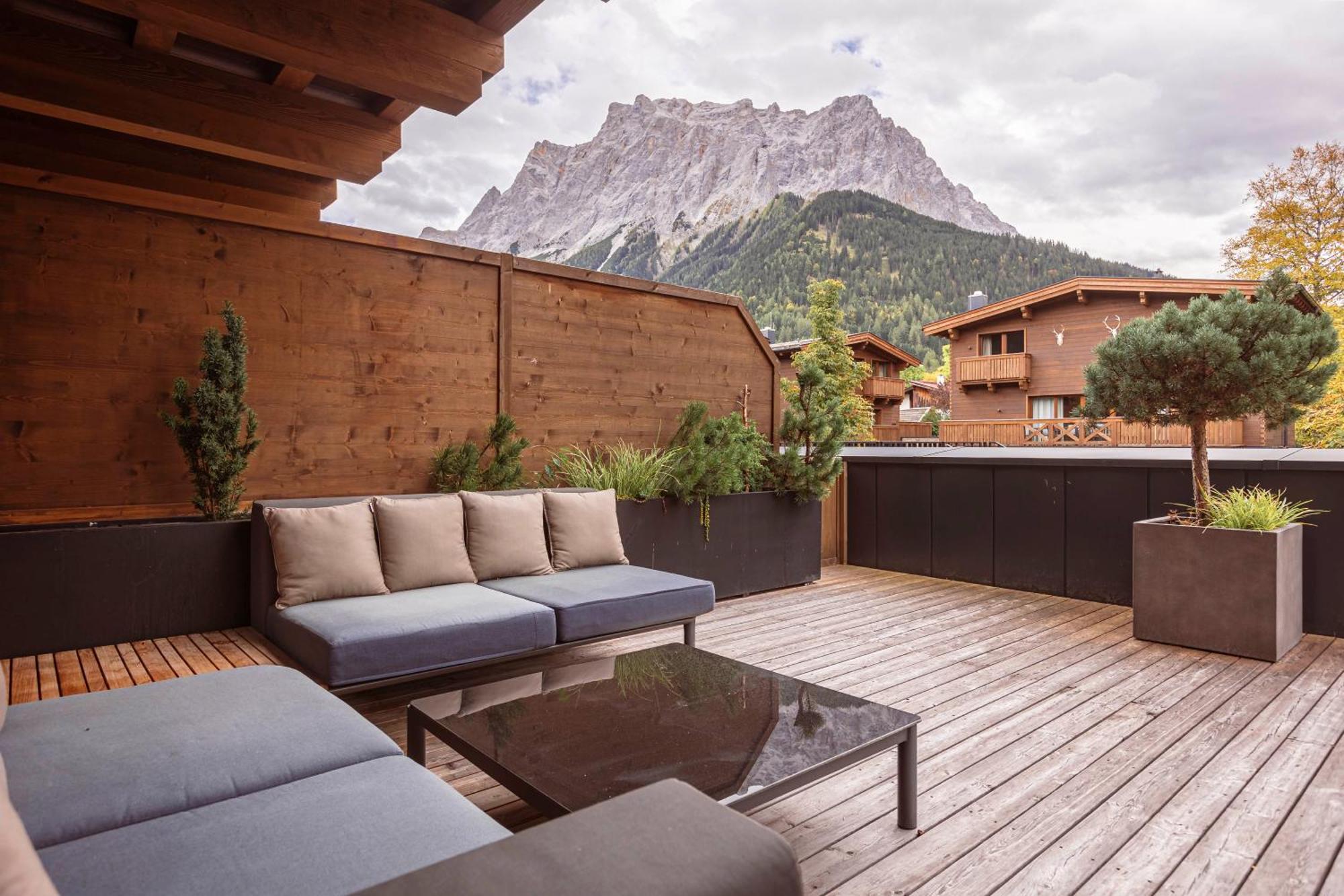 Bergresort Zugspitze Ehrwald By Alps Resorts Bagian luar foto